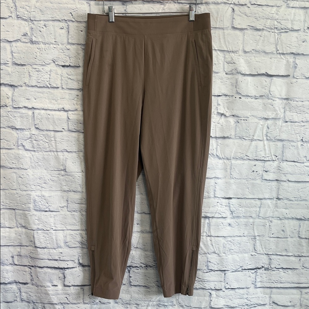 Athleta Brooklyn Joggers Pants High Rise Size 10 Zip Pockets & Ankles
